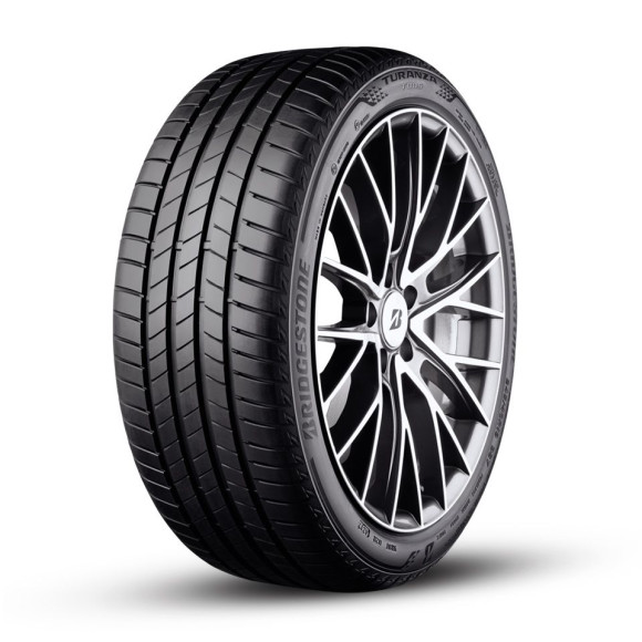 Шины Bridgestone  225/55/18  Y 102 Turanza T005  XL  старше 3-х лет