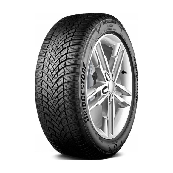 Шины Bridgestone  265/40/20  V 104 LM005  XL  старше 3-х лет